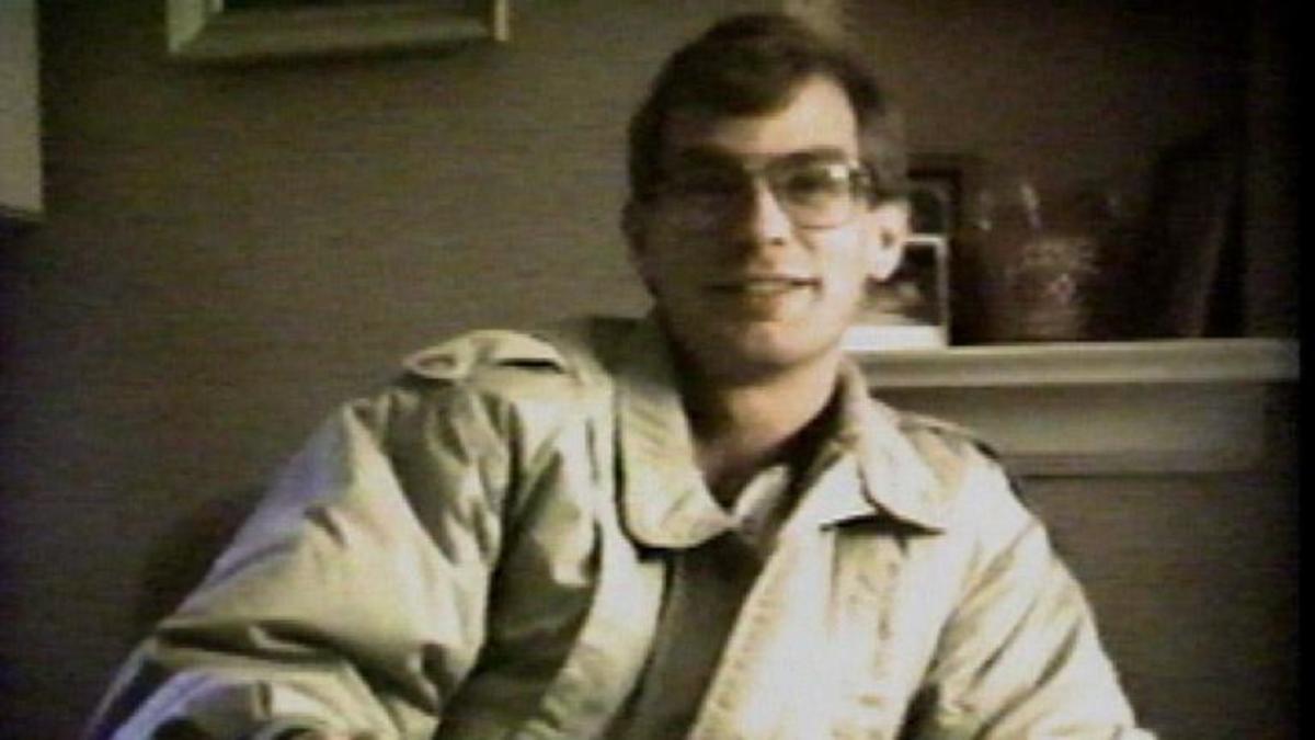 jeffrey dahmer biography movie